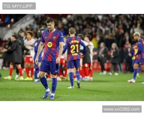 足总杯焦点战马竞与巴萨互交白卷神扑引发争议判罚引热议